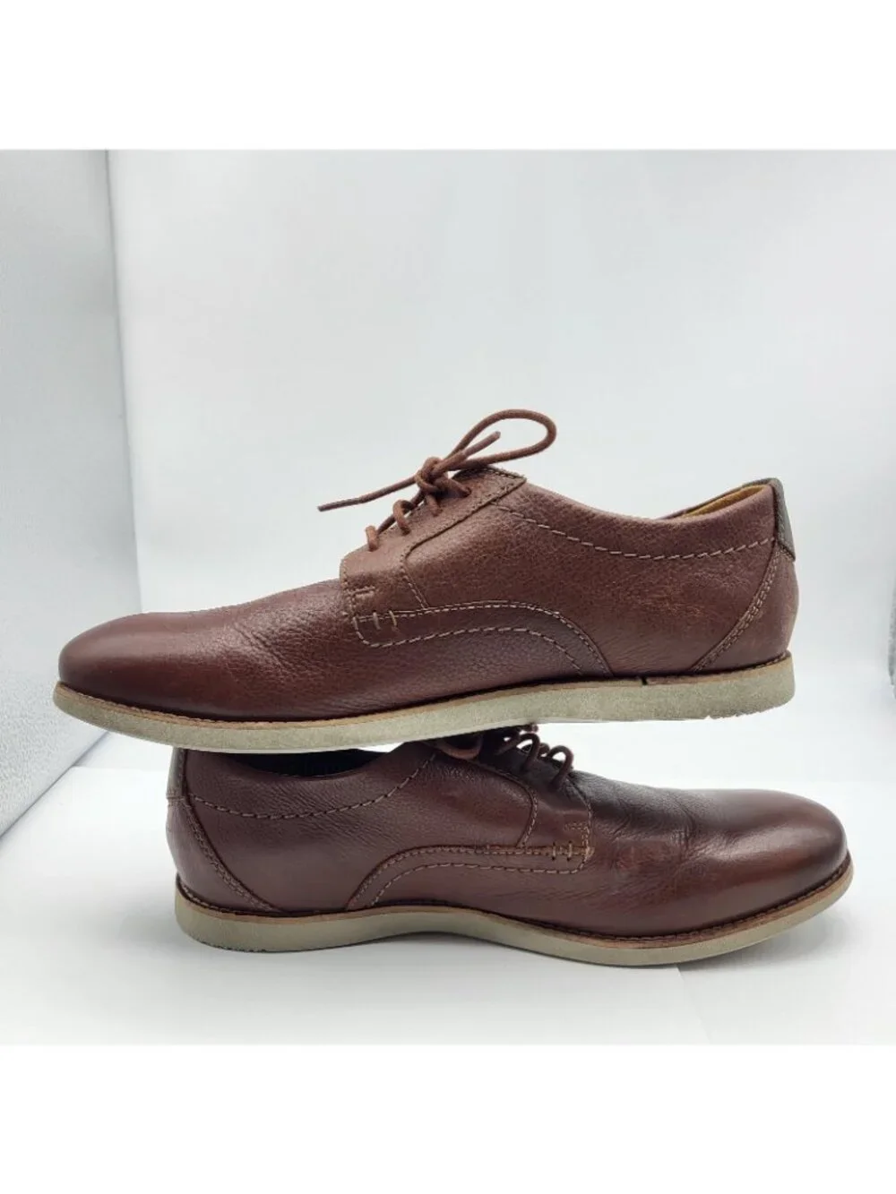 Clarks Mens Lace up Oxford Brown Leather 10.5 M Walking shoes